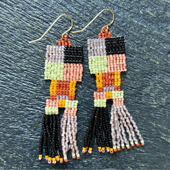 Handmade Beaded earrings - colorful - Picture 3 of 3
